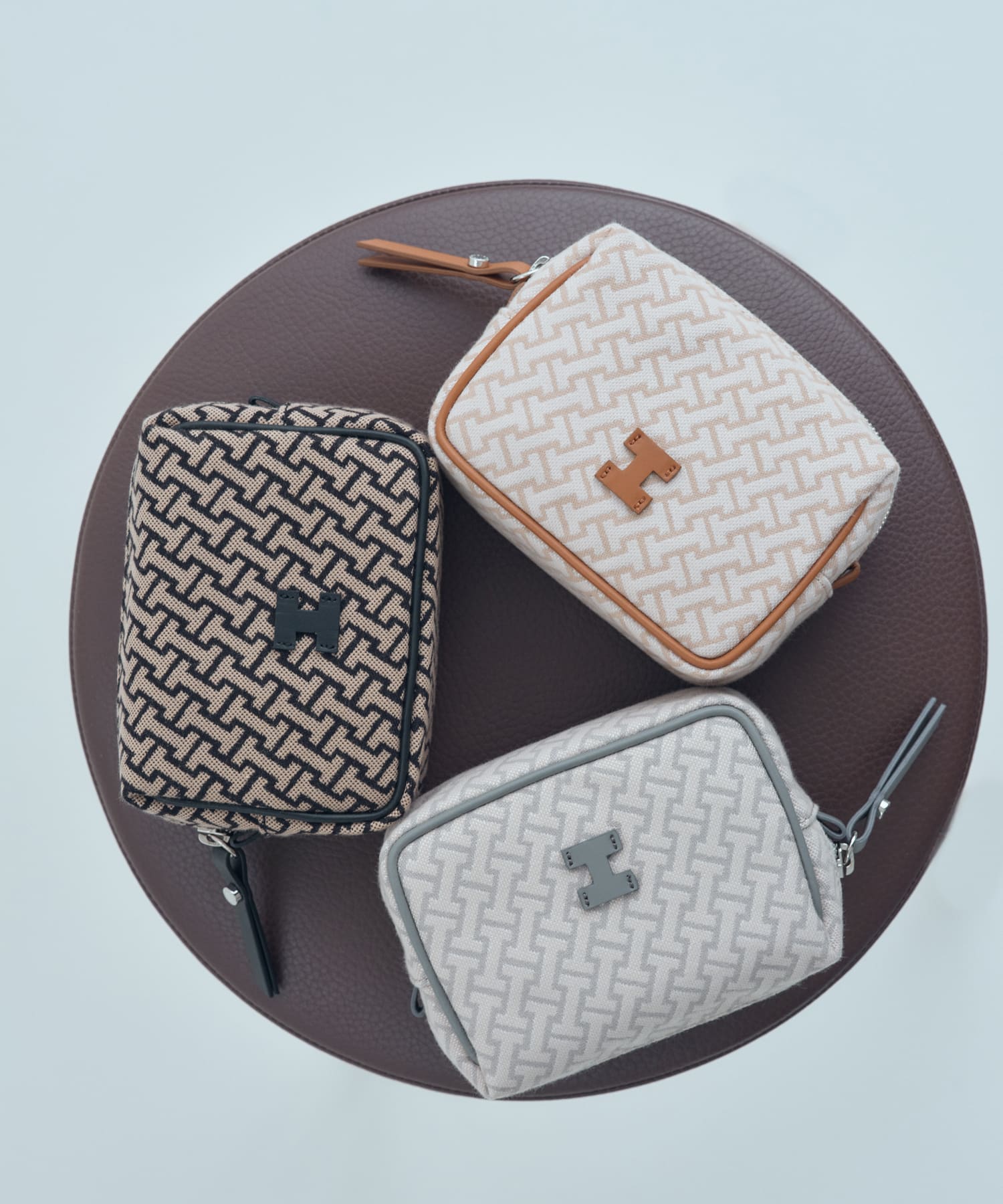 MONOGRAMM