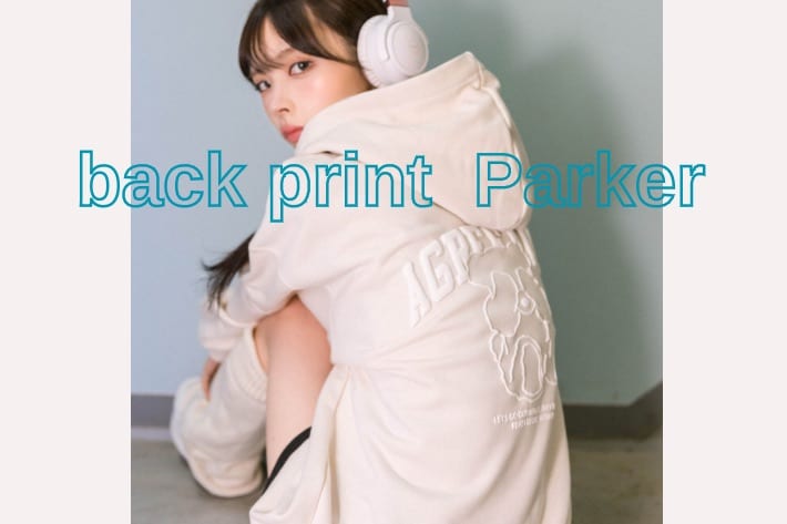 OLIVE des OLIVE 新作スウェット『Back print Parker』