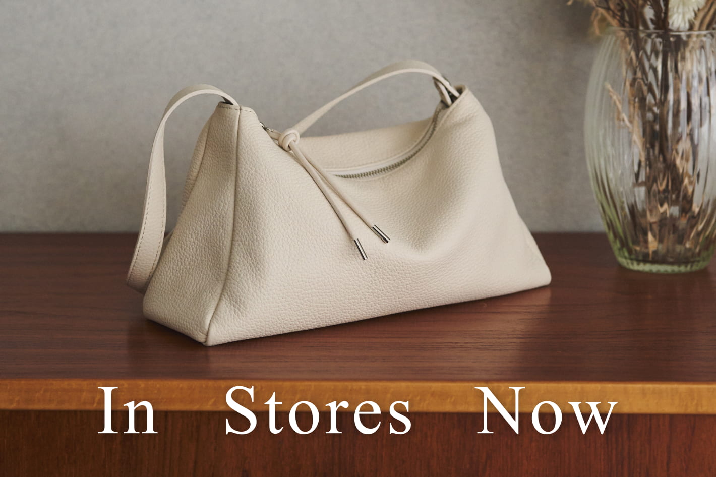 russet 【ついに店舗入荷】注目のインフルエンサー企画バッグ！
