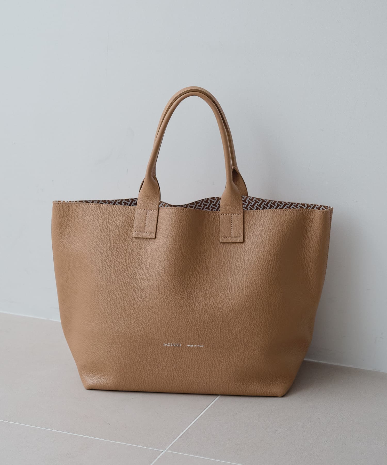 IACUCCI(イアクッチ)