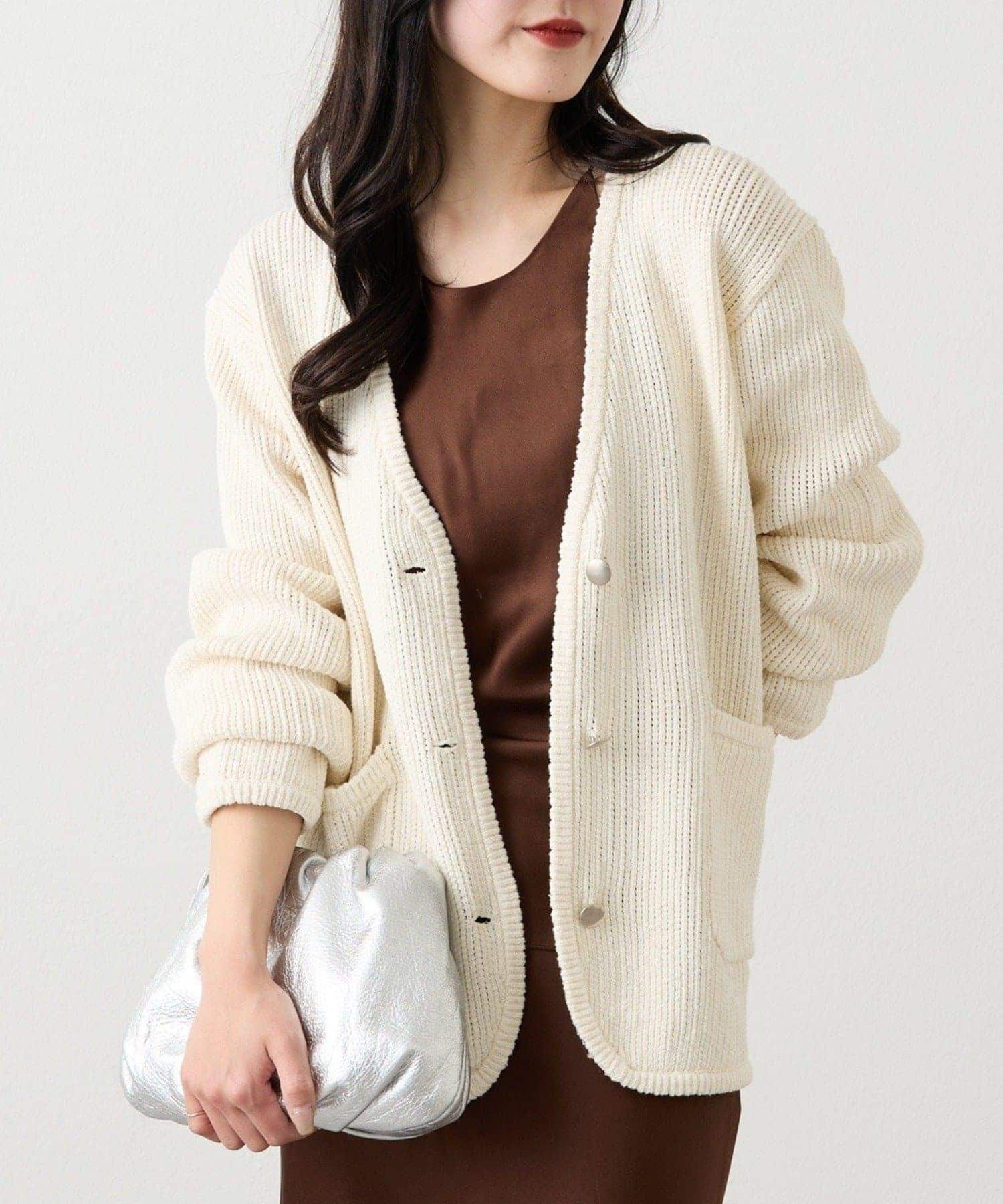 アシンメトリーハンドルトートバッグ