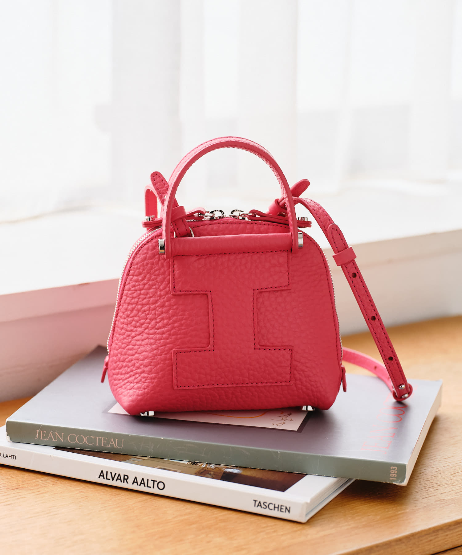 IACUCCI(イアクッチ)