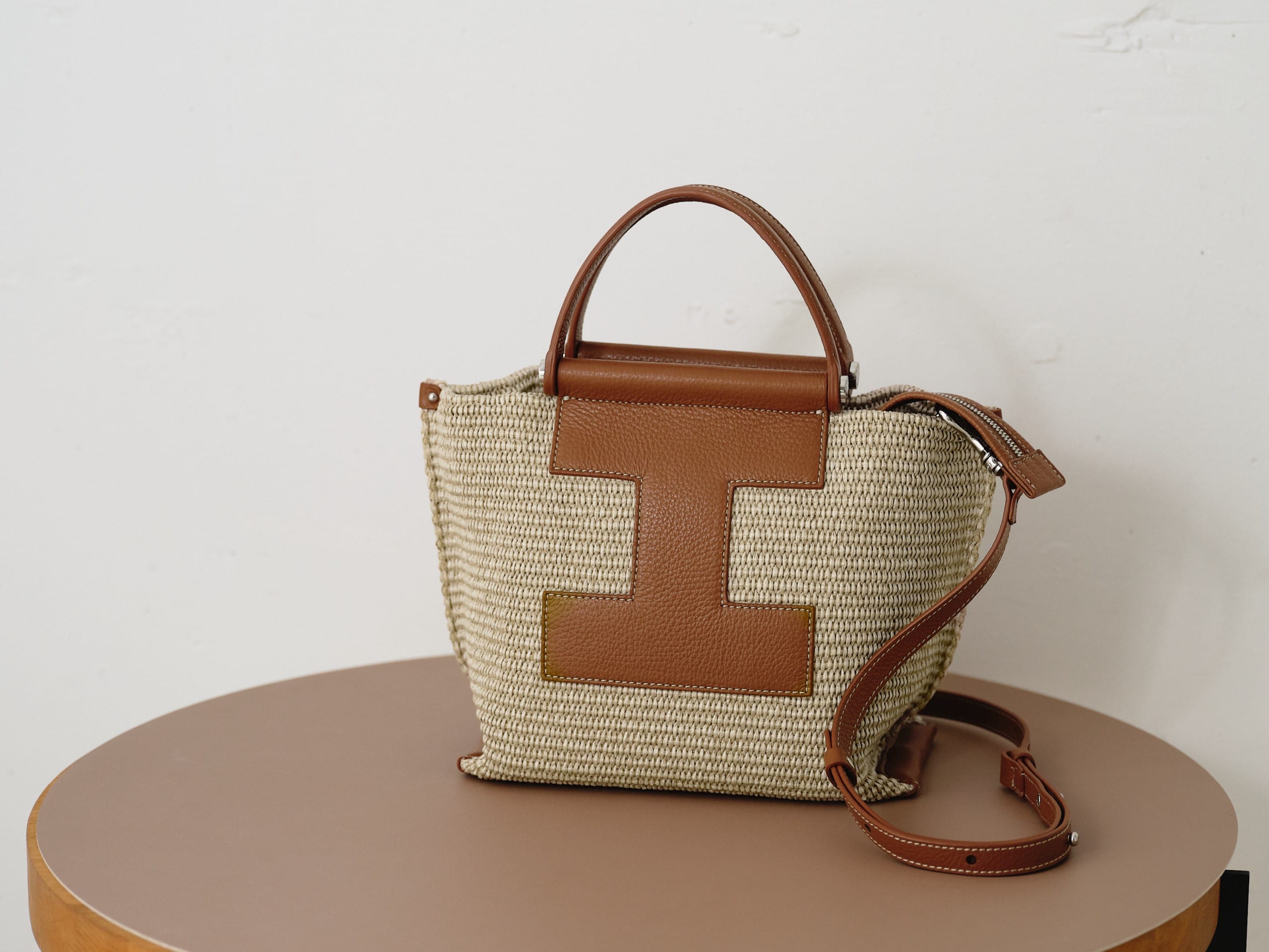 IACUCCI(イアクッチ)