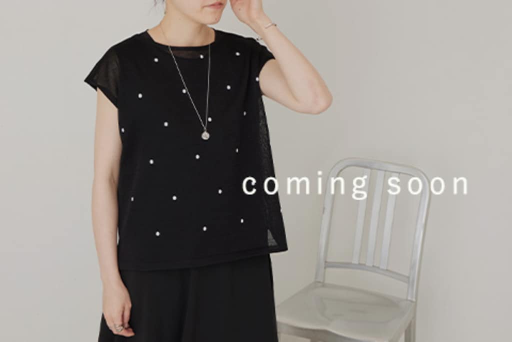 BEARDSLEY 【COMING SOON】ドット刺繍ニット