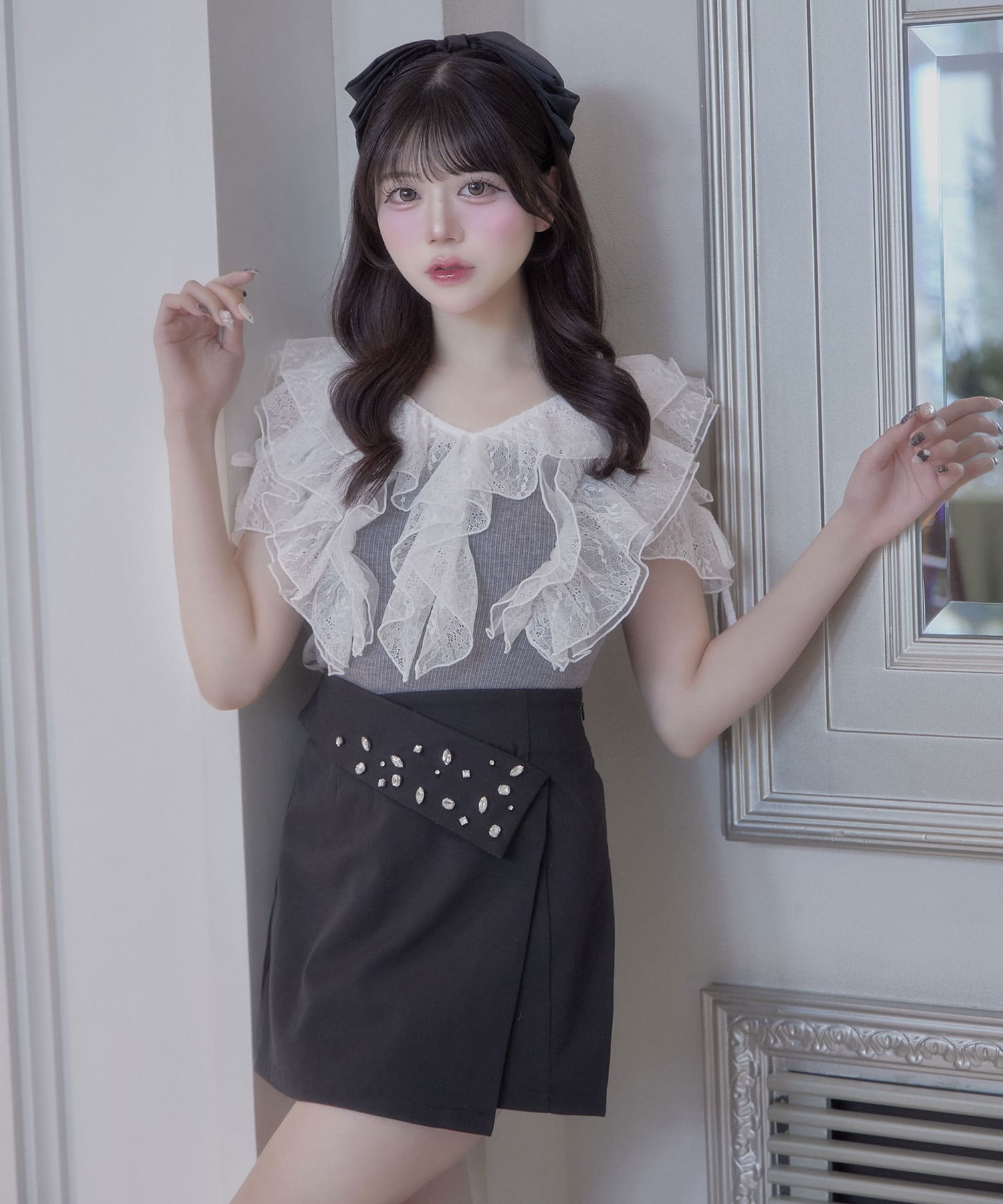 Elegant Frill Lace Tops