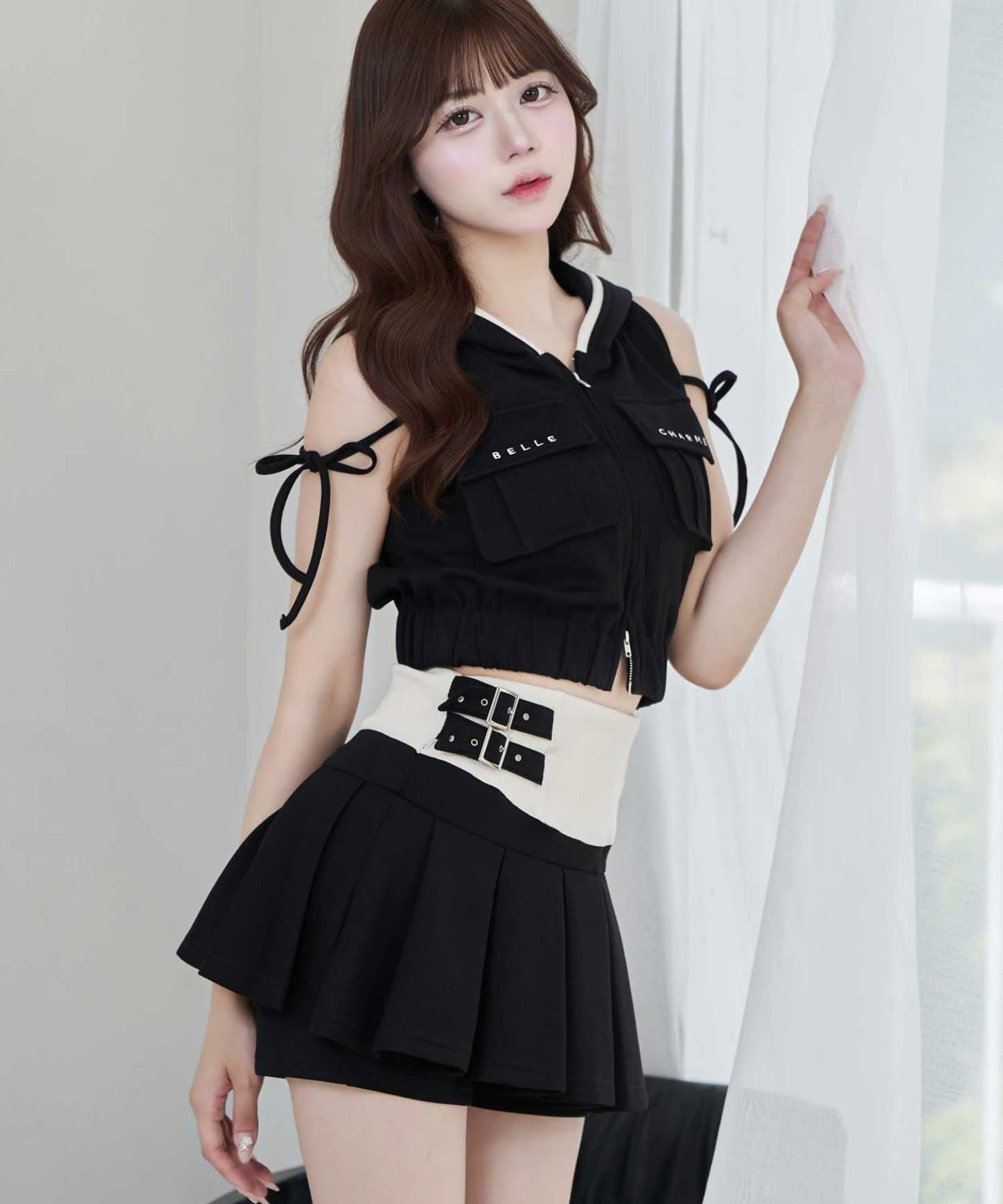 Logo Pocket Sleeveless Blouson