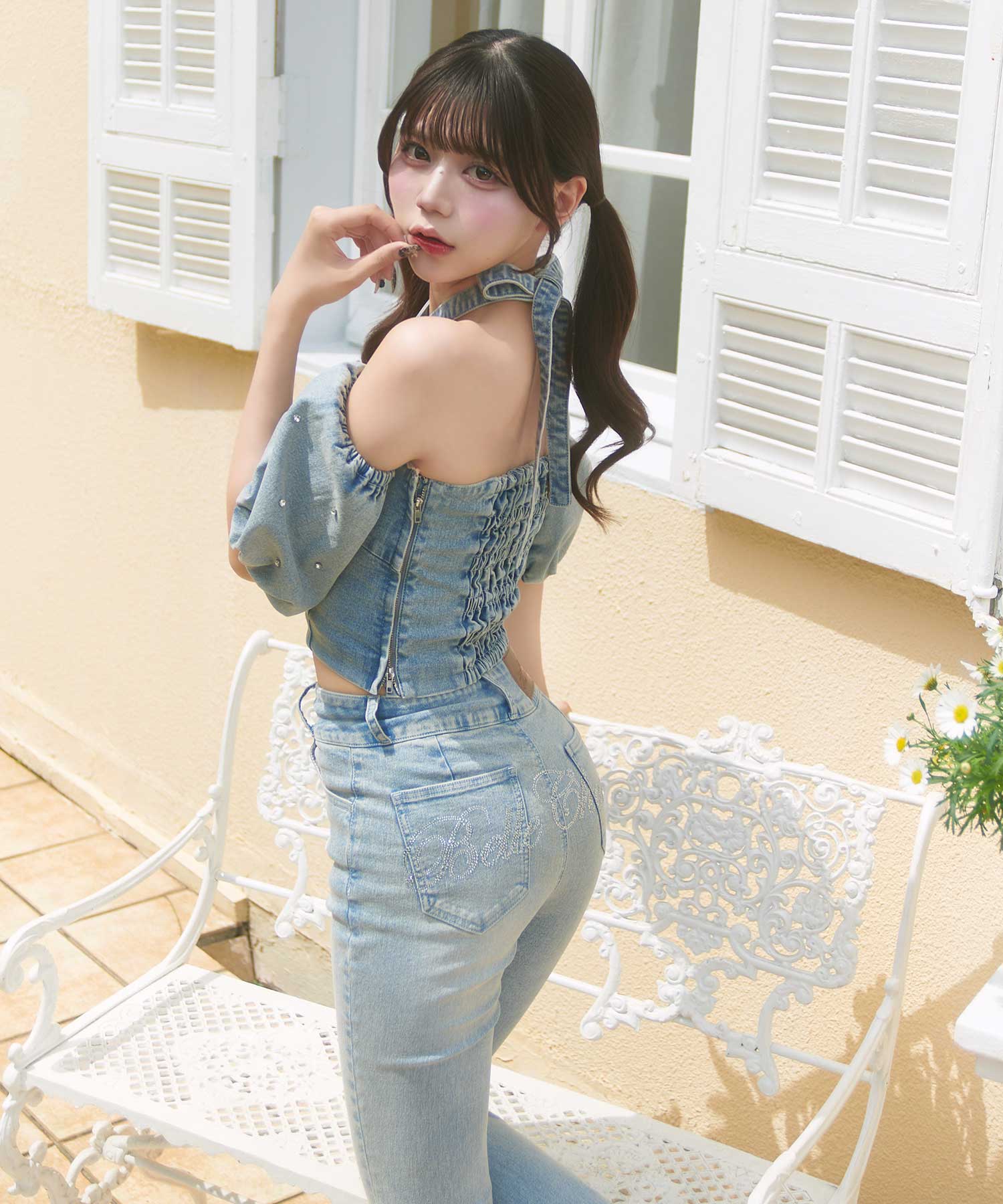 Back Logo Flare Denim