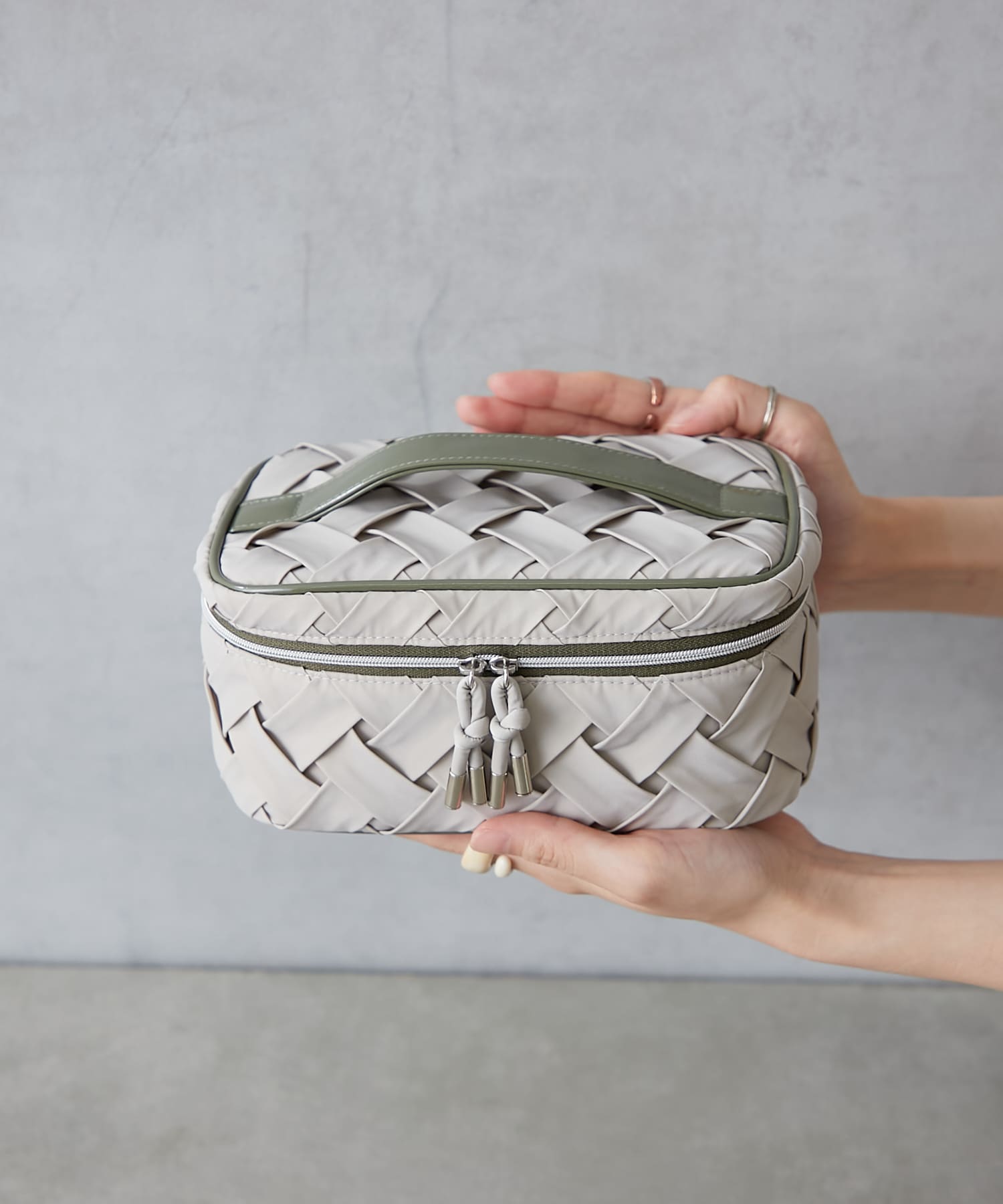 Suede Vanity Pouch ネイビー 1