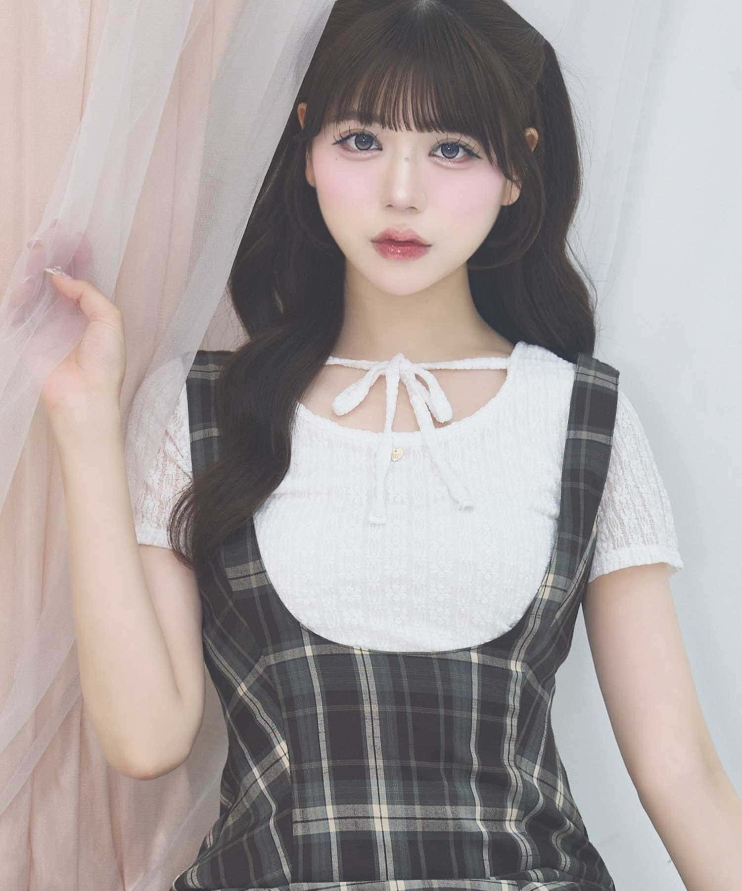 Heart Charm Lace Short Tops