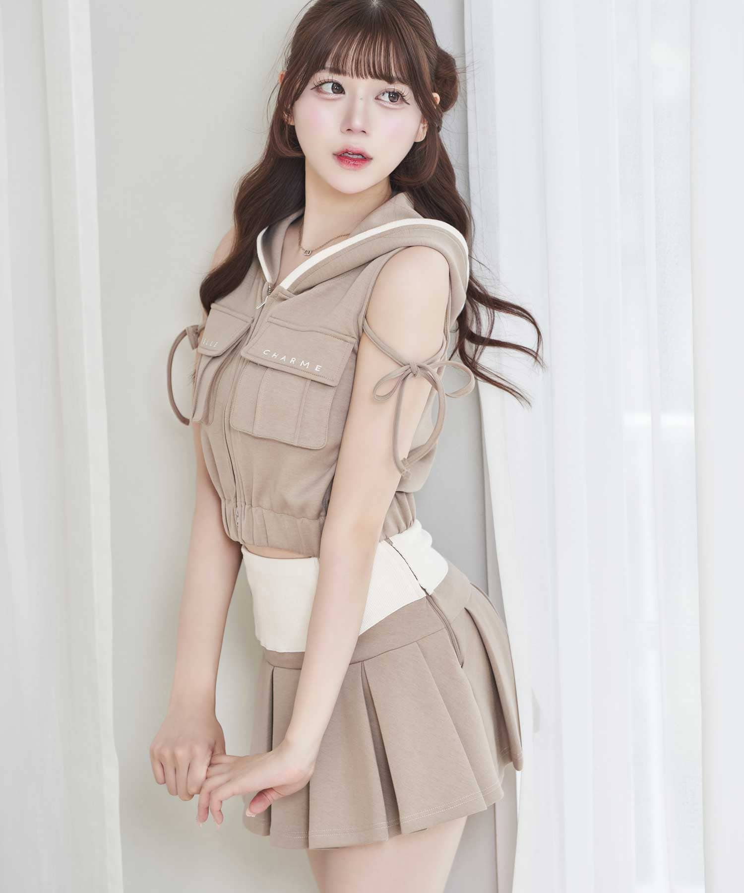Logo Pocket Sleeveless Blouson