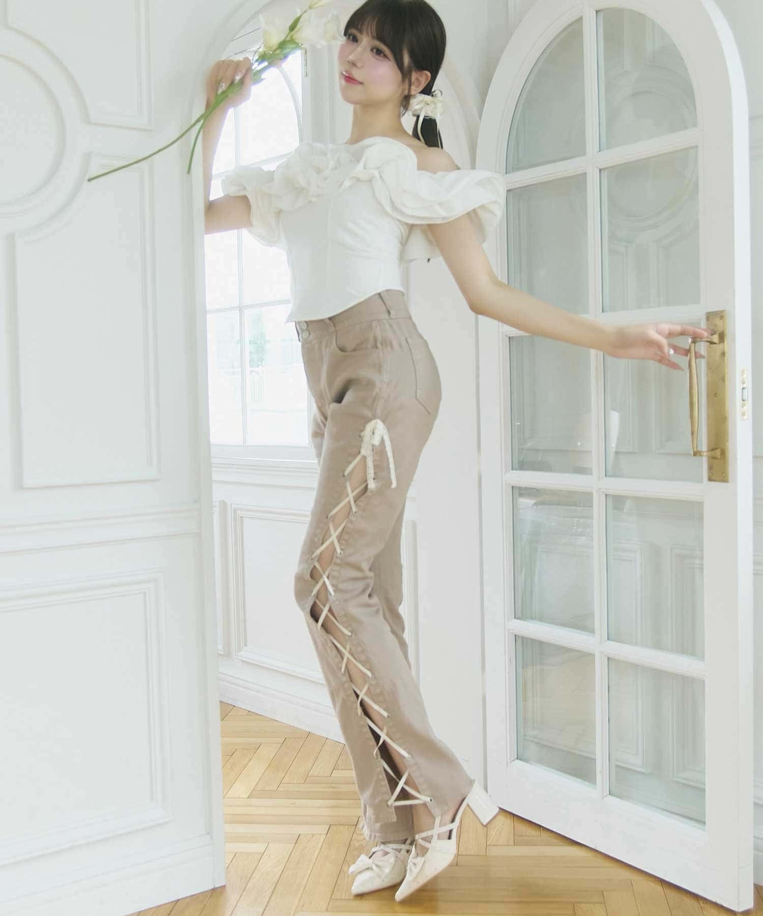Side Lace-up Flare Denim