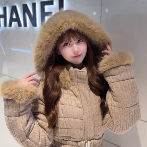 Miu Instagram Live