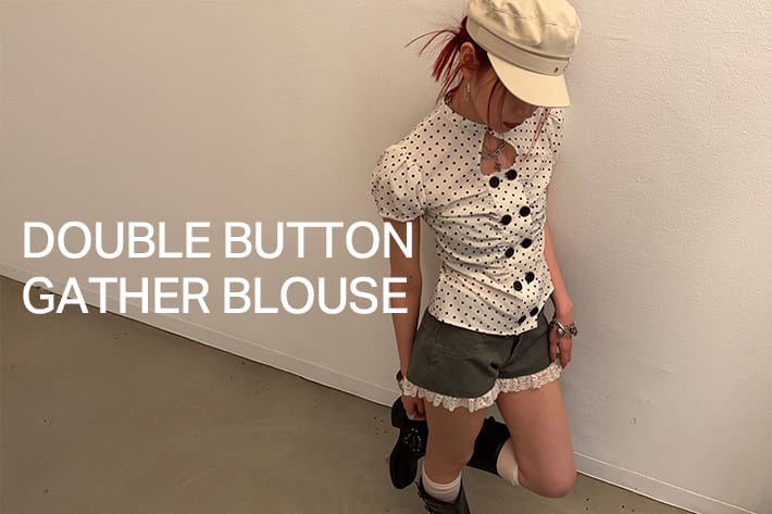 Wボタンギャザーブラウス