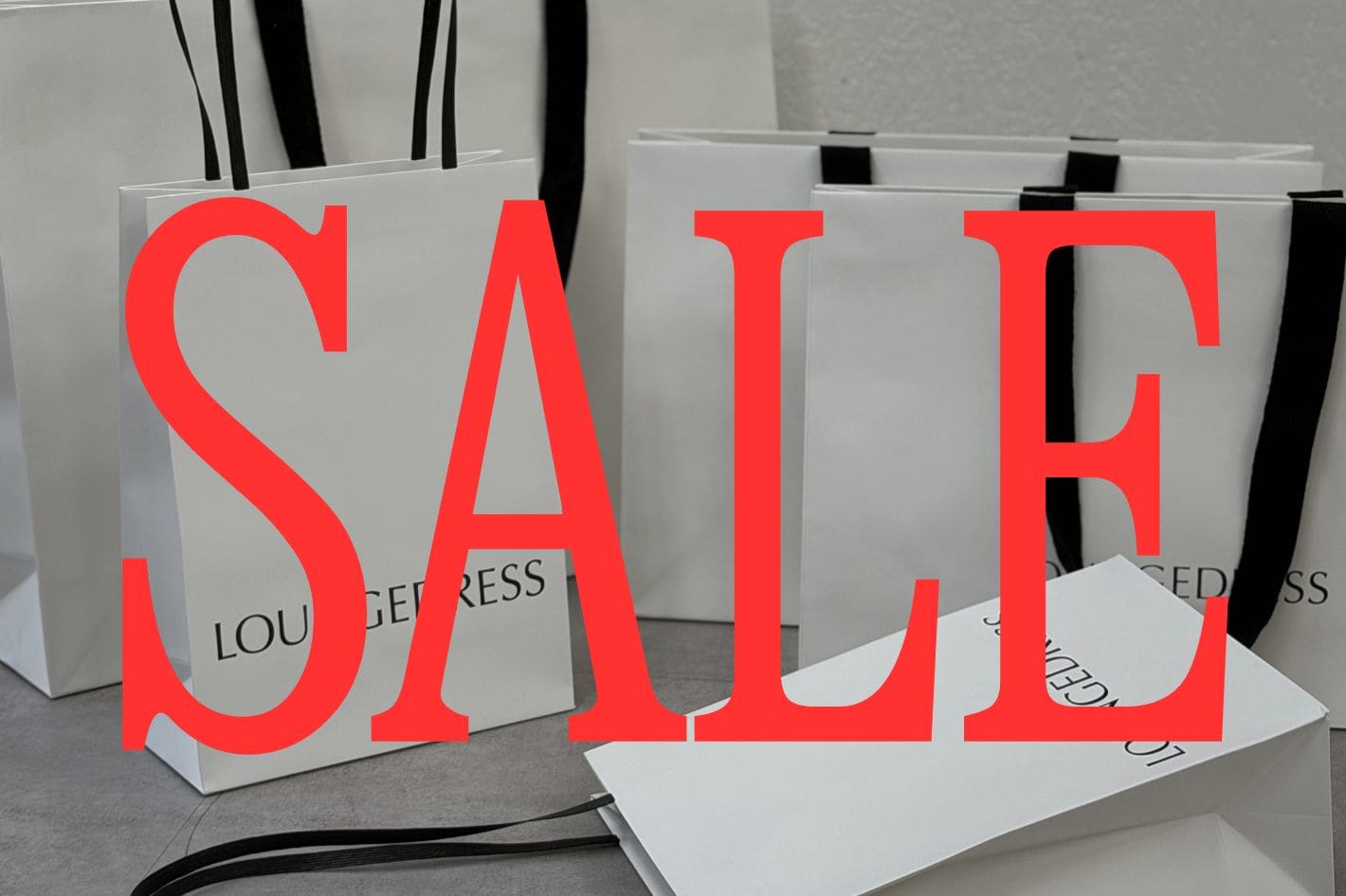 WINTER SALE開催中 !