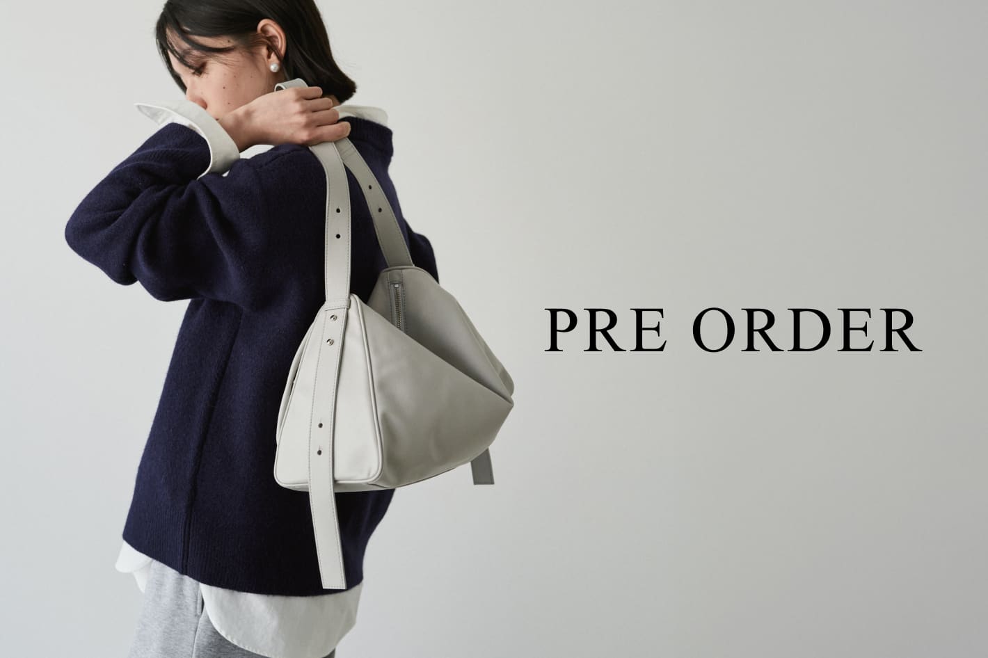 【ご予約好評受付中】トライアングルショルダーバッグ