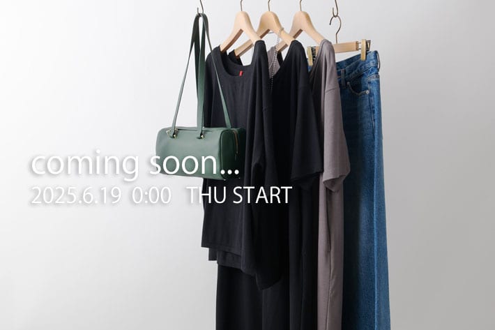 人気の【MONN.:.(モン)】からオープンショルダーワンピース・ニットが登場！！