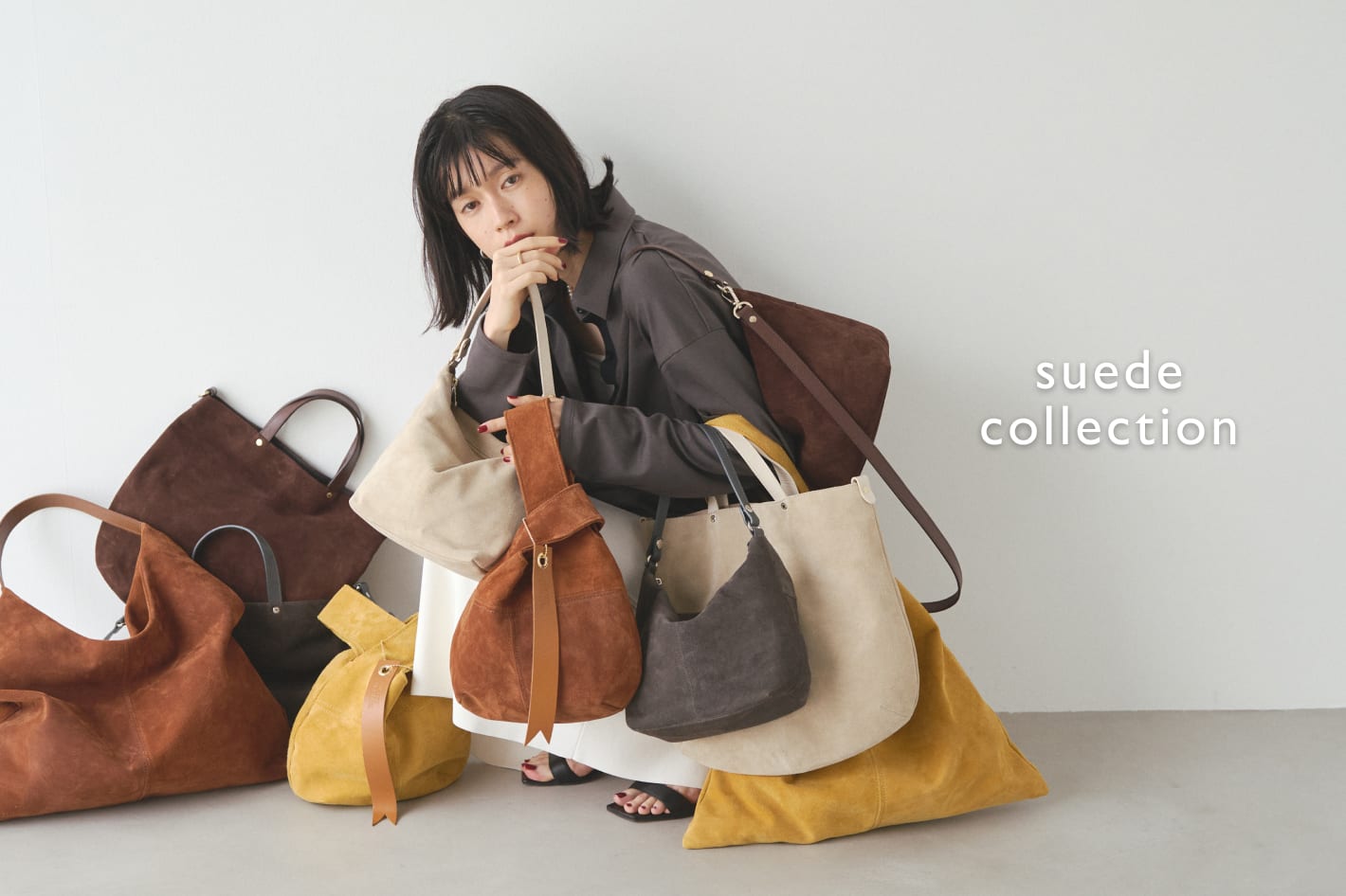 Russet ラシット　ライトグレー ショルダーバッグ russet(ラシット) ショルダーバッグ美品 - ダークグレー×ライト