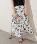 natural couture(ナチュラルクチュール) 単色花柄スカート