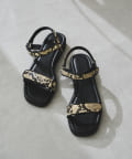 DOUDOU(ドゥドゥ) Velcro strap sandals