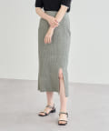 natural couture(ナチュラルクチュール) 周りと差のつくコーデに仕上がる メランジスリットスカート