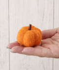 salut!(サリュ) 【HALLOWEEN】フェルトのミニかぼちゃ（オレンジ）