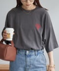 DISCOAT(ディスコート) 【WEB限定】ワンポイント刺繍半袖Tシャツ《ユニセックス》