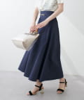 natural couture(ナチュラルクチュール) ビットベルト付きフレアスカート