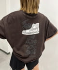 WHO’S WHO gallery(フーズフーギャラリー) COOPER FACT スニーカービッグTEE
