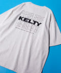 FREDY & GLOSTER(フレディ アンド グロスター) 【KELTY×GLOSTER】別注 バックタイポロゴプリントTシャツ