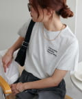 DISCOAT(ディスコート) 【WEB限定】3段ロゴ刺繍ショートTシャツ