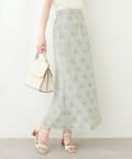 natural couture(ナチュラルクチュール) スカラップ配色線刺繍スカート