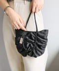 mystic(ミスティック) 【3色展開】loti サテンギャザーBAG