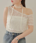 新品・未開封♡Darich♡レースチョーカーコンパクトTシャツ　BLK PHILLY】チョーカーデザインドットトップス（Tシャツ/カットソー