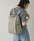 russet(ラシット) ［約13リットル/490g/背面メッシュ仕様］ナイロンリュックサック