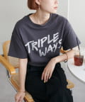 DISCOAT(ディスコート) 【WEB限定】TRIPLEフクレプリントTシャツ