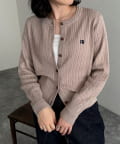 FREDY & GLOSTER(フレディ アンド グロスター) FR刺繍ミニケーブル柄カーディガン