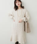 natural couture(ナチュラルクチュール) 【WEB限定】裾フレアケーブルニットワンピース