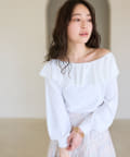La boutique BonBon(ラブティックボンボン) 【最強愛されニット】スパンコールラッフルオフショルニット