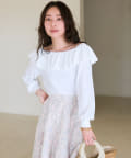 新品　ラブティックボンボン　スパンコールラッフルオフショルニット　ブルー La boutique BonBon - 新品 ラブティックボンボン スパンコール