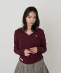 RAY CASSIN(レイカズン) 【華奢見えが叶う/追加生産決定】Vネックヘンリー胸刺繍ロングTシャツ