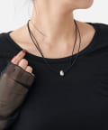 Jena　espace merveilleux(ジェナ　エスパスメルヴェイユ) ヌバックレザーネックレス