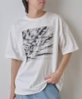COLONY 2139(コロニー トゥーワンスリーナイン) クラウドフォトプリントTシャツ