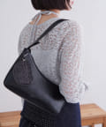 mystic(ミスティック) loti ポーチ付きムーンBAG