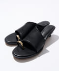 un dix cors(アンディコール) 【LE VERNIS(ル・ベルニ)】Toe ring sandals