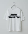 COLONY 2139(コロニー トゥーワンスリーナイン) 隠しプリントロゴTシャツ