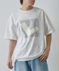 COLONY 2139(コロニー トゥーワンスリーナイン) コードプリントTシャツ