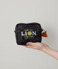 ear PAPILLONNER(イア パピヨネ) LION COFFEE(ライオンコーヒー)コラボスクエア型ポーチ