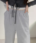 NICE CLAUP / OLIVE des OLIVE OUTLET(ナイスクラップ  / オリーブ デ オリーブ アウトレット) 【春の新作】【OUTLET限定】ラインストーン付スウェットパンツ