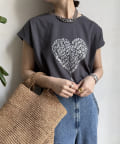DOUDOU(ドゥドゥ) 【WEB限定】ハートロゴTEE