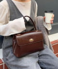 FREDY & GLOSTER(フレディ アンド グロスター) フラップ仕切りワンハンドルバッグ